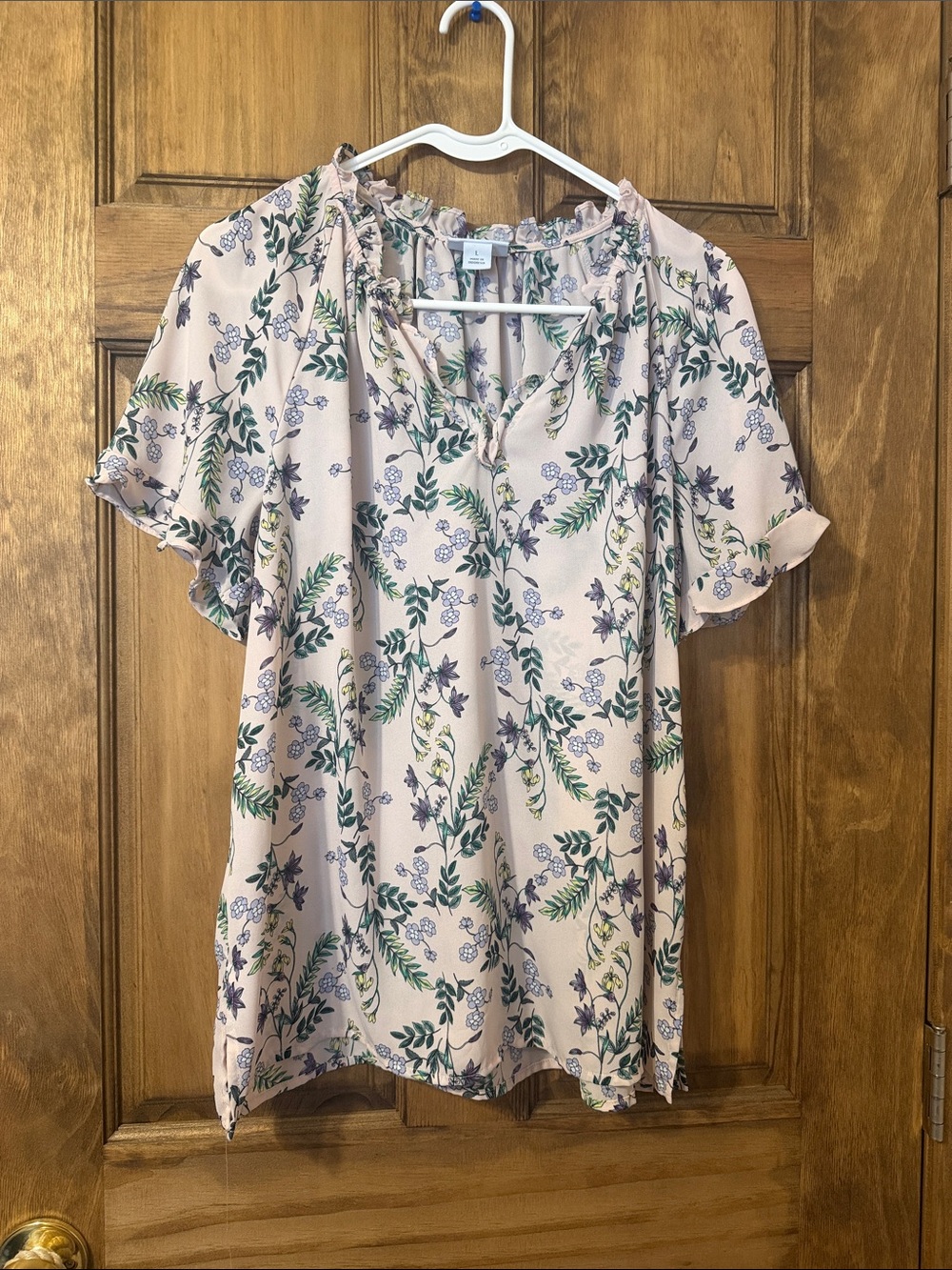 Liz Claiborne Blush Pink Floral Tie-Neck Short Sleeve Blouse